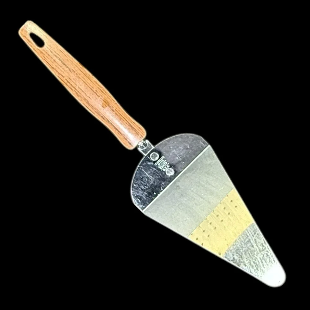 Vintage‎ EKCO USA Stainless Steel Pie Server with Wood Handle